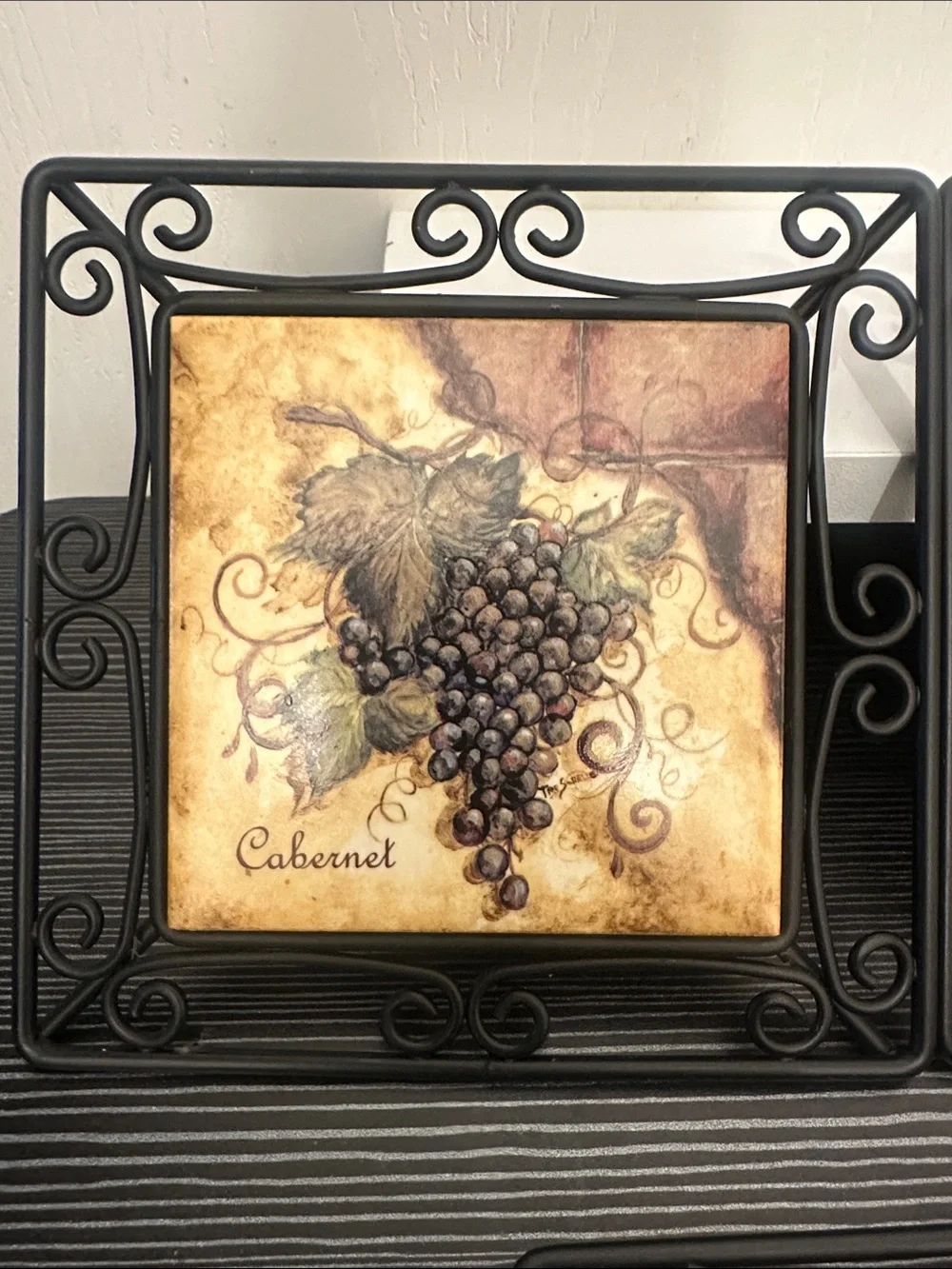 Wine/Grape Ceramic Wall Decor